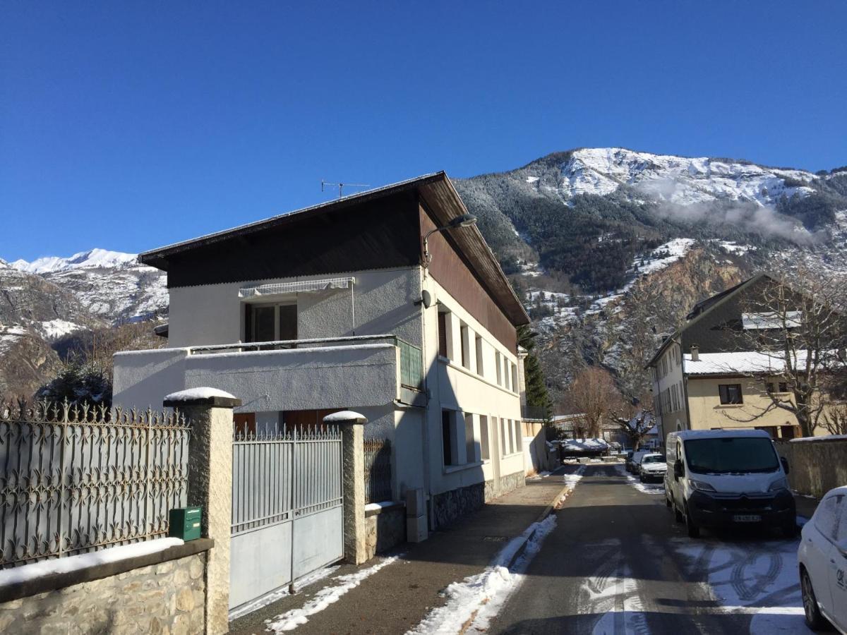 Superbe Appartement A Bourg D'Oisans Avec Terrasse Sud Le Bourg-d'Oisans Ngoại thất bức ảnh