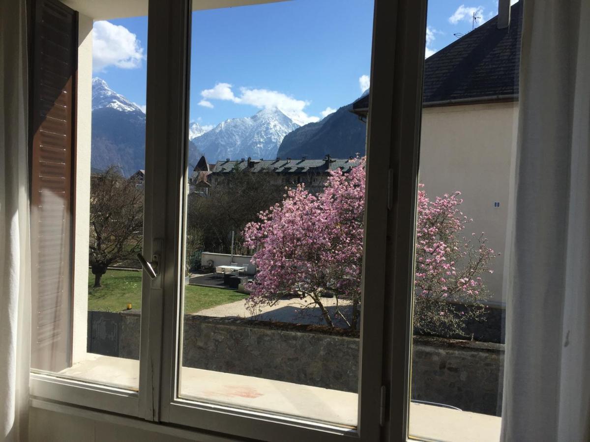 Superbe Appartement A Bourg D'Oisans Avec Terrasse Sud Le Bourg-d'Oisans Ngoại thất bức ảnh